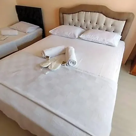 Hotel Altay Çınarcık